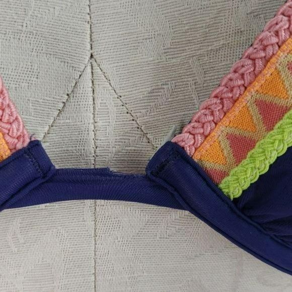 Victoria’s Secret Victoria Royal Blue Lace 34B Bikini Swimsuit Bathing suit Top - Picture 4 of 8